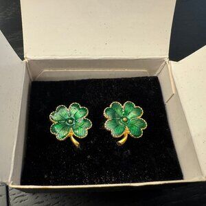 Avon Lucky Clover Pierced Earrings NIB 1992